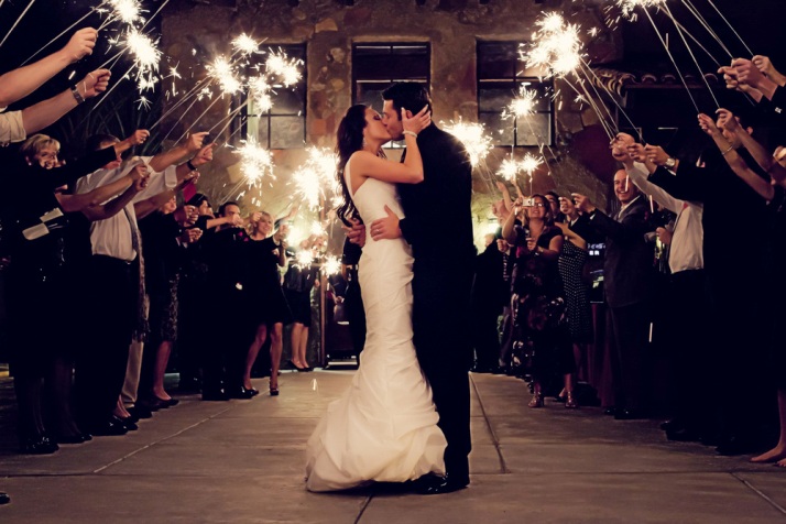 Фото бенгальские огни на свадьбе — Руза | ruza.salutsklad.ru